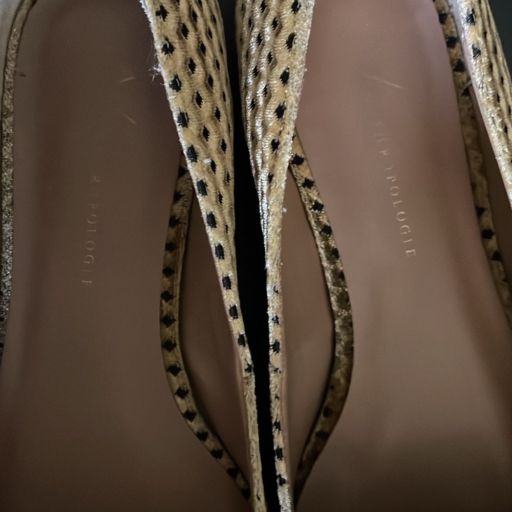 🌷5/$40. Anthropologie Luxe Gold Velvet Micro Dot Flats - Picture 5 of 8